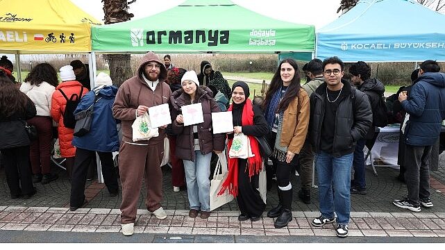 Doğanın en zarif misafirleri hayran bıraktı