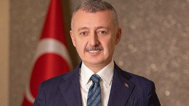 Kocaeli Büyükşehir Belediye Başkanı Tahir Büyükakın ‘Berat Kandilimiz mübarek olsun’