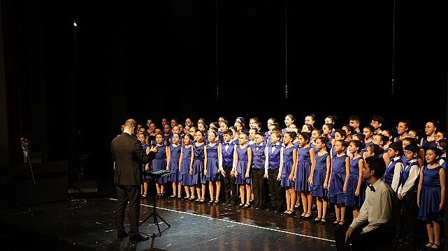 Nilüfer’de üç koro aynı sahnede buluştu