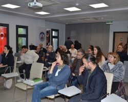 Toprak Okulu’nda Zeytinyağı Tadım Etkinliği Yoğun İlgi Gördü