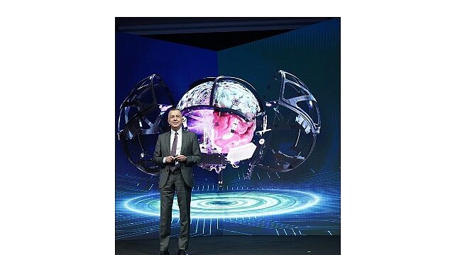 Yeditepe Üniversitesi Rektörü Prof. Dr. Mehmet Durman:      “Türkiye, eğitimde bütüncül modele geçebilecek güçlü altyapıya sahip”