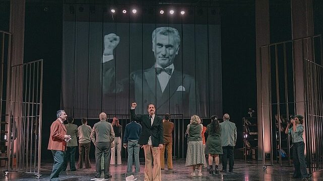 35 Yılda Bir İlçe Tiyatrosundan Ulusal Sanat Ekolüne