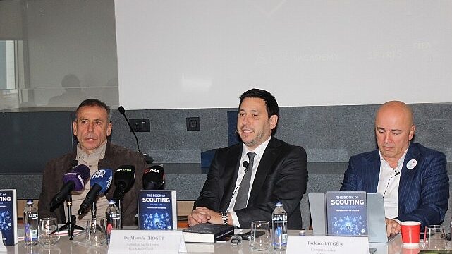 Acıbadem Sports Academy’den   Futbolun Geleceğine Işık Tutan Panel