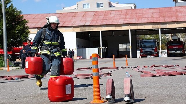 Antalya itfaiyesinin taze kanları göreve hazır