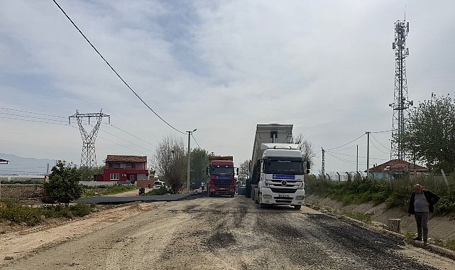 Aydın Büyükşehir Belediyesi Kentin Dört Bir Yanında Ulaşım Yatırımlarını Sürdürüyor