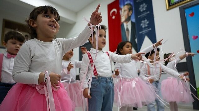 Aydın Büyükşehir Belediyesi’nin Çocuk Gelişim Merkezleri’nde ‘23 Nisan Ulusal Egemenlik ve Çocuk Bayramı’ Etkinlikleri Düzenlendi