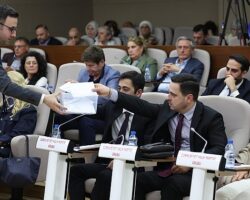 Bakırköy Belediye Meclisi’nde Seçim Heyecanı