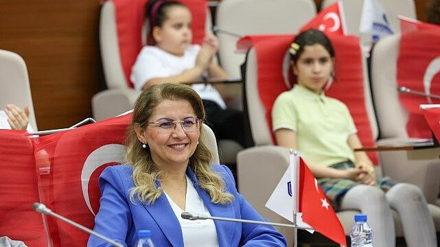 Bakırköy Belediyesi Çocuk Meclisi’nden 23 Nisan Özel Oturumu