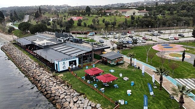 Balık dürüm “Antik Balık’ta” yenilir