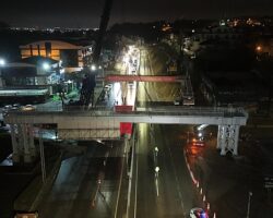 Başiskele Kavşağı’nda ‘78 tonluk’ gece mesaisi