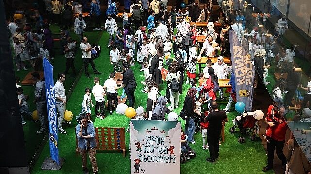 Başkan Altay tüm minik  okurları ve aileleri 2. Konya Çocuk Kitap Günleri’ne davet etti