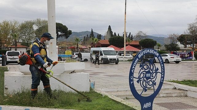 Başkan Çerçioğlu’ndan Germencik ve İncirliova’da Yeşil Alanlara ‘Bahar’ Dokunuşu
