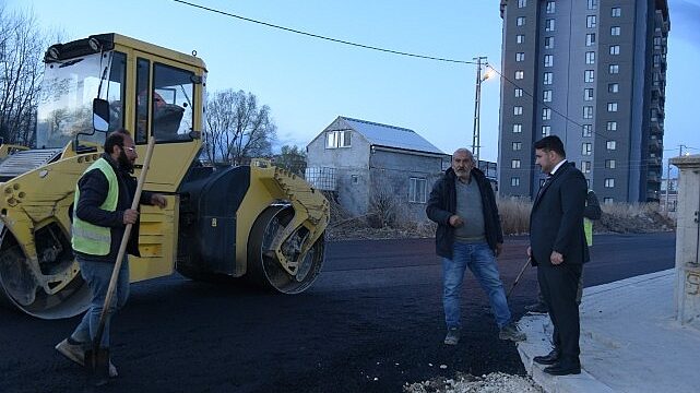 Başkan Çırpanoğlu Asfalt Çalışmalarını Yerinde İnceledi