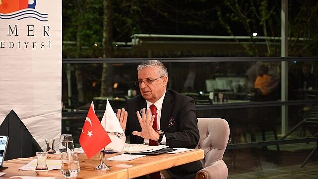 Başkan Topaloğlu canlı yayında soruları yanıtladı