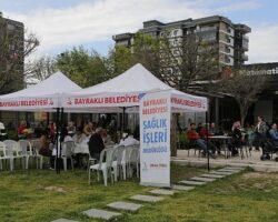 Bayraklı’da Sağlık Haftası’nda Sağlık Hizmeti Vatandaşla Buluştu