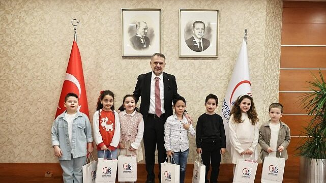 Bayrampaşa’da 23 Nisan coşkusu