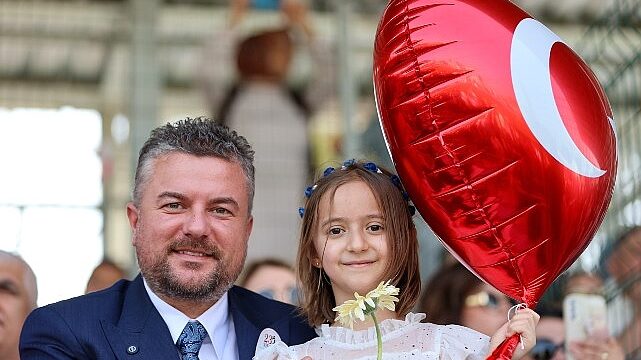 Buca’da 23 Nisan coşkusu