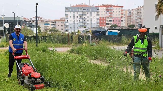 Buca’da bahar temizliği