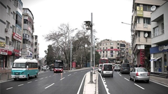 Buca’nın asfalt yatırımları hız kesmiyor