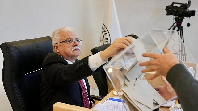 Burhaniye Belediyesi 2026 Yılı Nisan Ayı Olağan Meclis Toplantısı Gerçekleşti