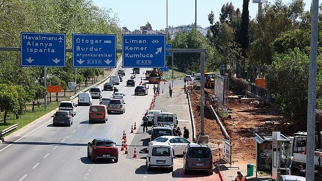 Büyükşehir Belediyesi şehir trafiğini rahatlatıyor