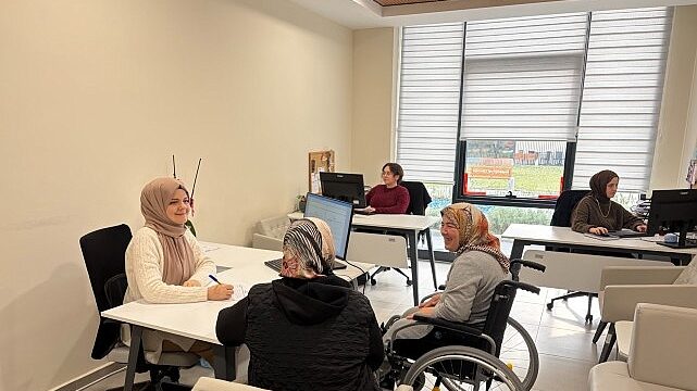 Büyükşehir’den engel tanımayan destekler