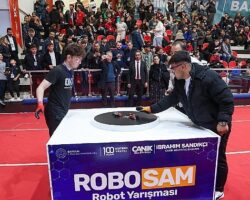 Canik’te Genç Mucitler Robotlarıyla Sahneye Çıkıyor
