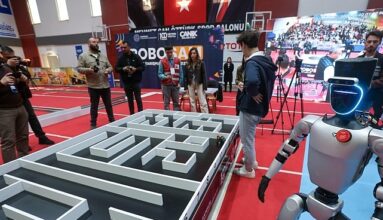 Canik’te Nefesleri Kesen Yarışma: CANİKMAN Gençlerle Buluştu