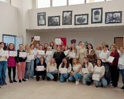 Çankaya Evi Meslek Edindirme Eğitiminde 40 Kursiyere Sertifika