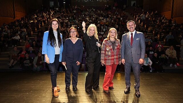 Çekmecem’de Kitap Var’ın konuğu Saba Tümer oldu
