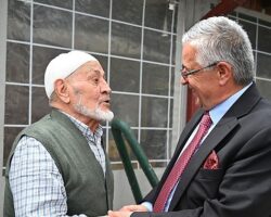 Çıralı’da vatandaşlar tapularına kavuşmaya başladı