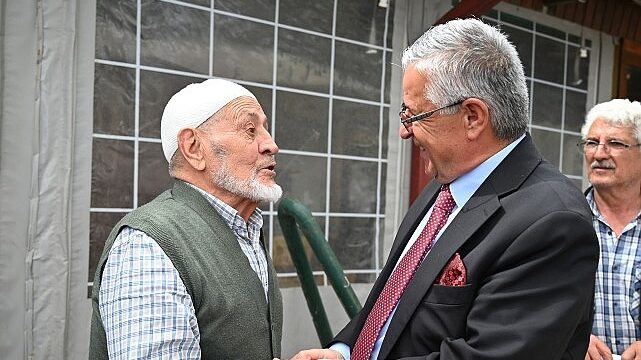 Çıralı’da vatandaşlar tapularına kavuşmaya başladı