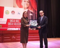 DEÜ Ev Sahipliğinde “Uluslararası Aile Sempozyumu” Başladı: Güçlü Aile, Güçlü Gelecek