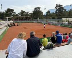 Geleceğin tenisçileri Kemer’de buluştu