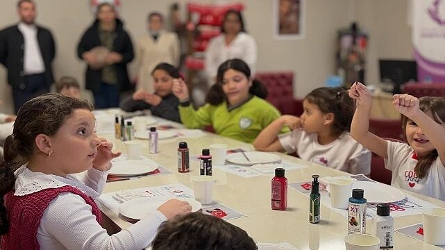 Gölcük’te Bayram Neşesi Anıtpark’tan Taştı
