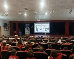 Gölcük’te Miniklere “Sıfır Atık” Eğitimi