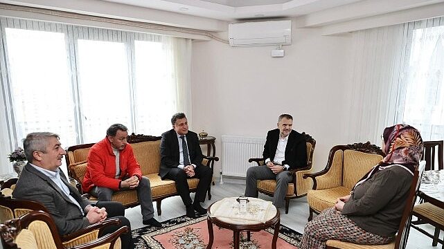 İbrahim Akın’dan şehit pilotun ailesine vefa ziyareti