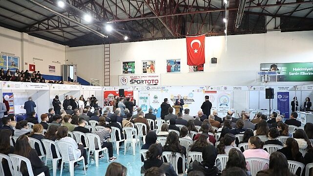 İnegöl’de 8. Üniversite ve Meslek Tanıtım Günleri Başladı