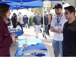 Kariyer Günü’nde öğrenciler firmalarla bir araya geldi