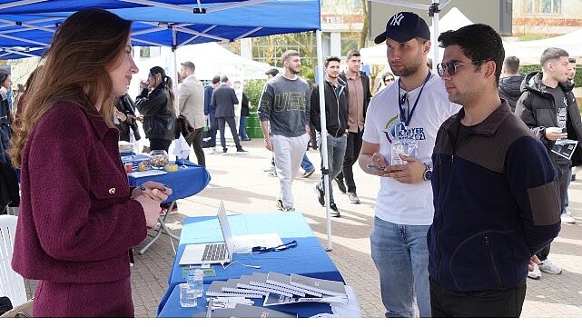 Kariyer Günü’nde öğrenciler firmalarla bir araya geldi