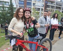 Karşıyaka’da heyecan dolu pump track yarışı!