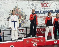 Kartepe’nin Karateci Yıldızlarından Madalya Yağmuru