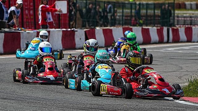 Karting Sezon Açılışında Büyük Çekişme Yaşandı