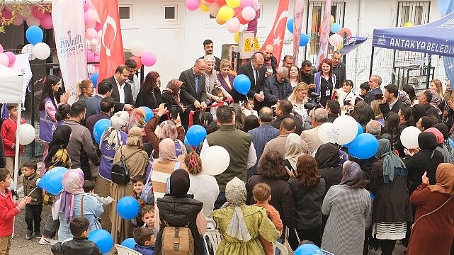 KEDV, Antakya Belediyesi iş birliği ile yeni bir merkez daha açtı