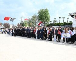 Kemer’de 23 Nisan coşkusu