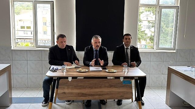 Kemer’de 23 Nisan hazırlıkları