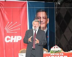 Kemer’de “Köy Enstitüleri’nin 86. Yılı” söyleşisi