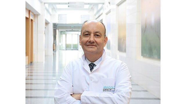 Kepçe kulakta yenidoğan döneminde ameliyatsız tedavi mümkün