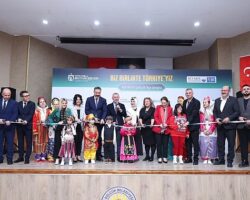 KO-MEK’te üçüncü yıl sonu sergisi Gölcük’te açıldı