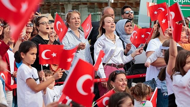 Konak’ta 23 Nisan coşkusu Karantina Meydanı’nda yaşanacak